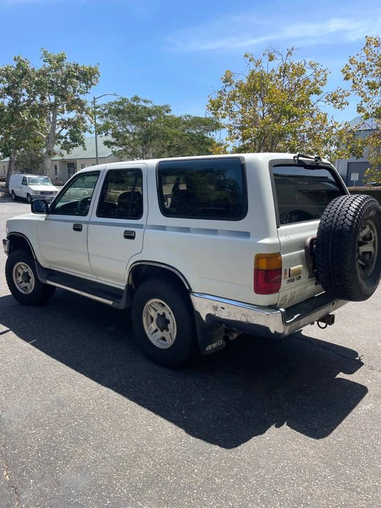 1991 Toyota 4Runner 2nd Gen - Image 4 of 12