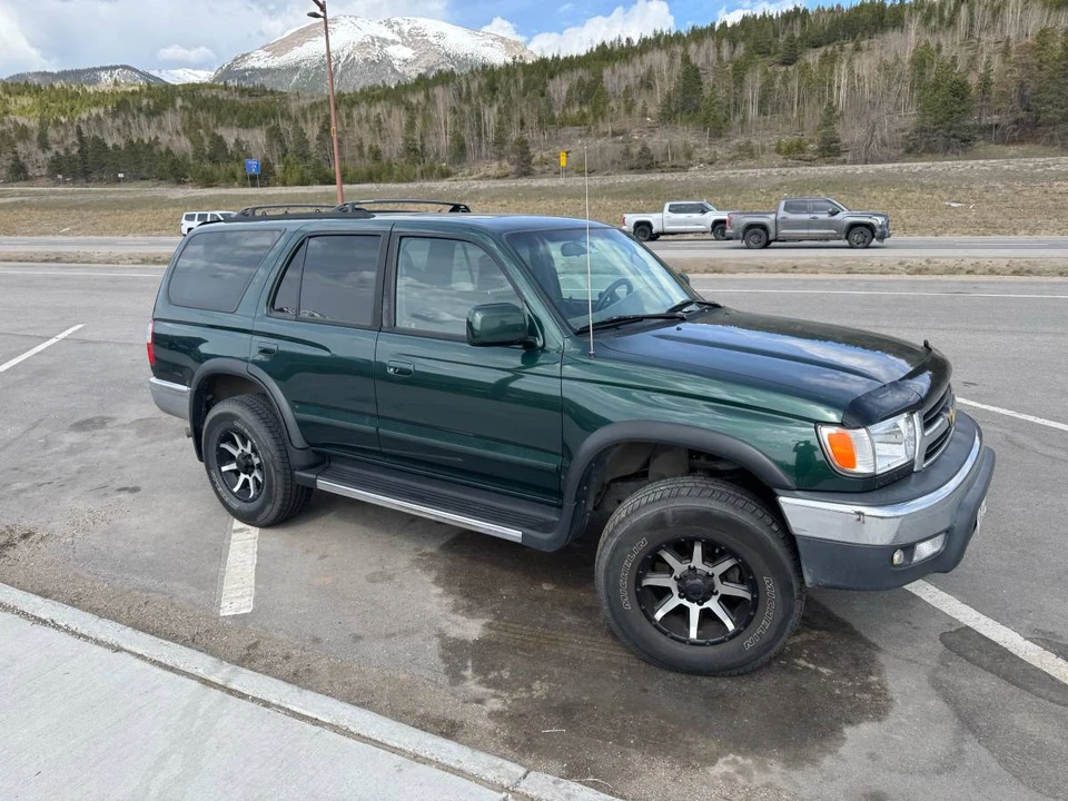 1999 Toyota 4Runner 3rd Gen - Image 2 of 9