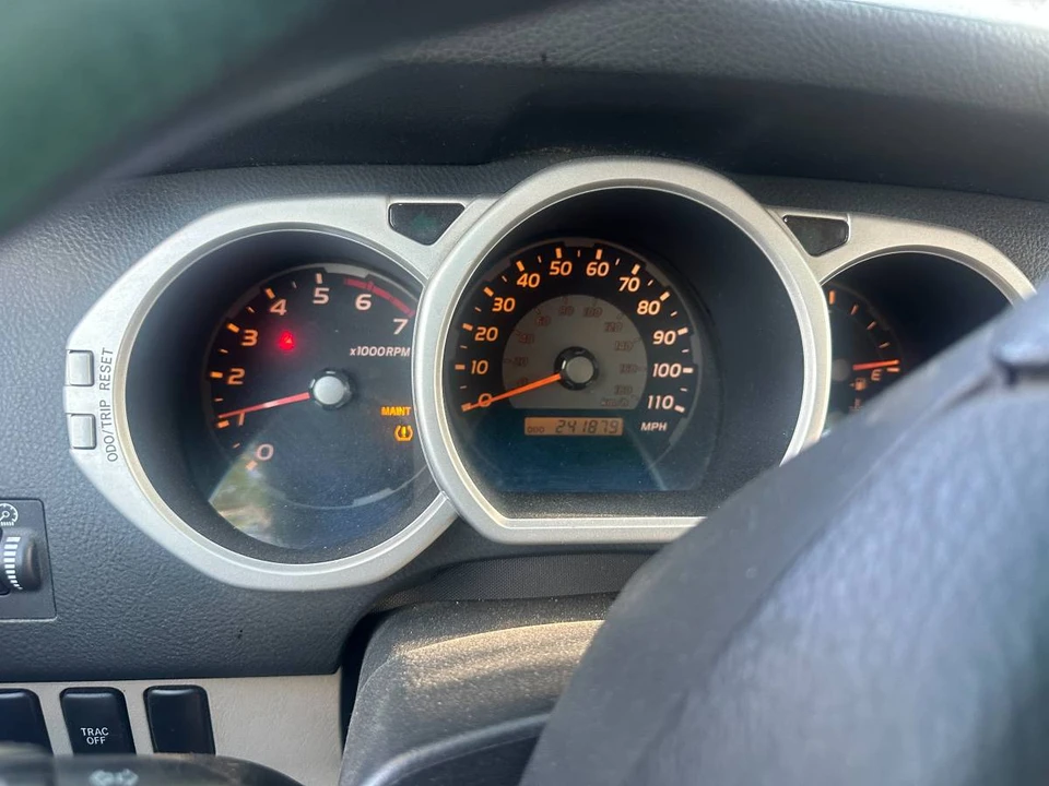 2004 Toyota 4Runner 4th Gen - Image 3 of 4