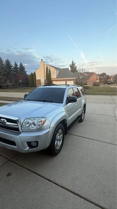 2008 Toyota 4Runner 4th Gen - Image 5 of 9