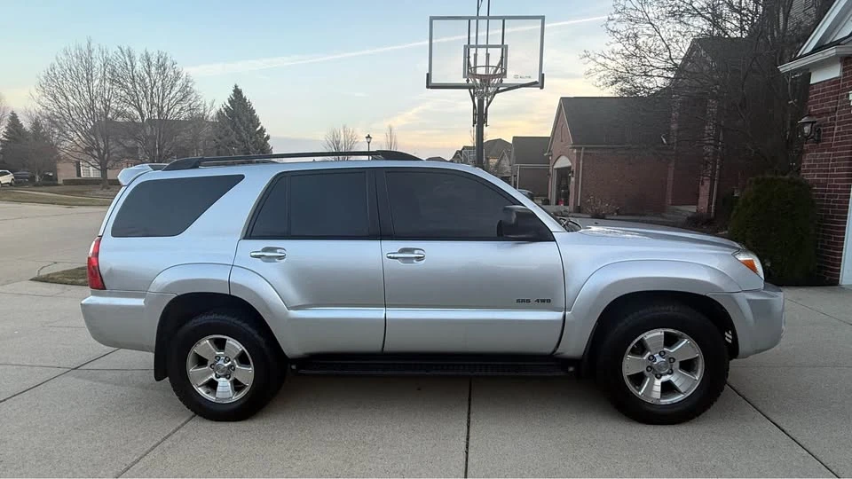 2008 Toyota 4Runner 4th Gen - Image 2 of 9