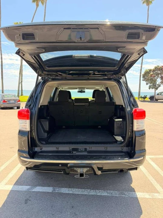 2011 Toyota 4Runner 5th Gen - Image 8 of 16