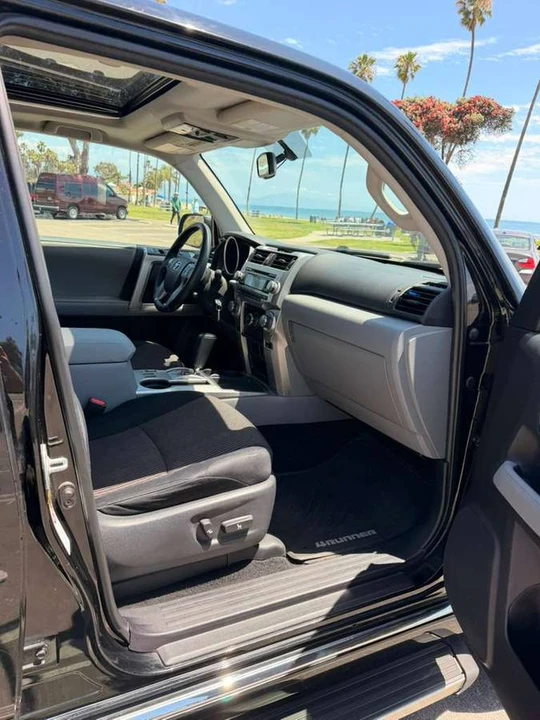 2011 Toyota 4Runner 5th Gen - Image 13 of 16