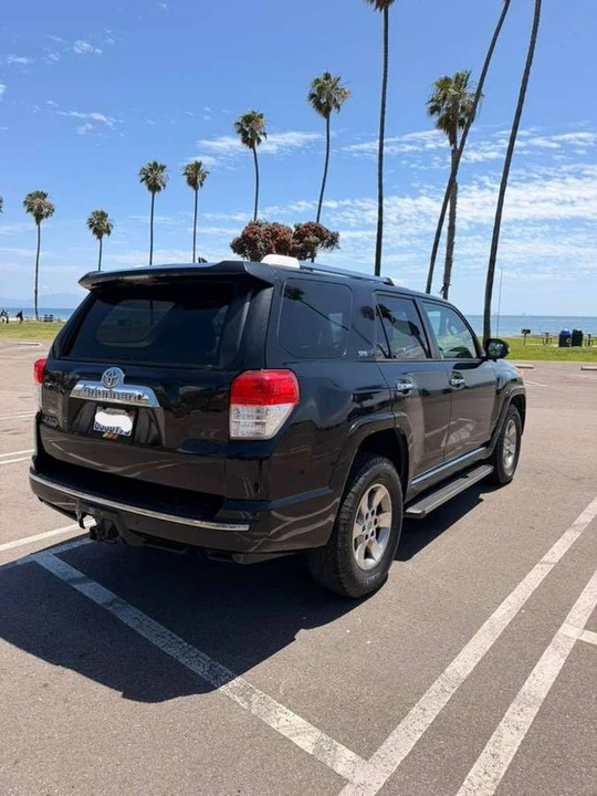 2011 Toyota 4Runner 5th Gen - Image 9 of 16