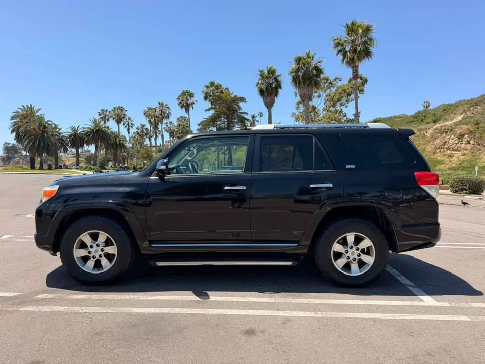 2011 Toyota 4Runner 5th Gen - Image 5 of 16