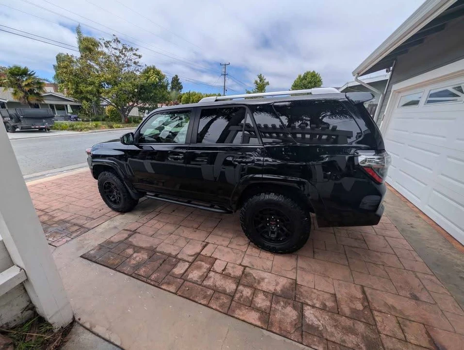 2018 Toyota 4Runner 5th Gen - Image 2 of 20