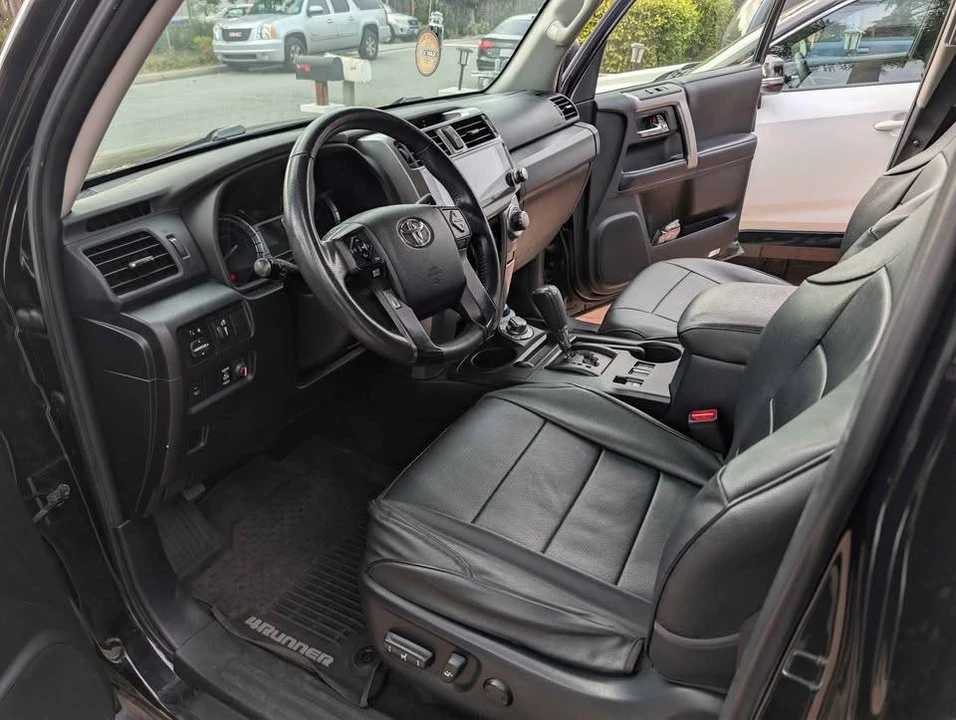 2018 Toyota 4Runner 5th Gen - Image 4 of 20