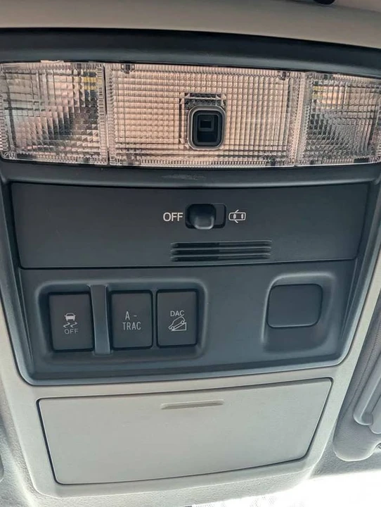 2018 Toyota 4Runner 5th Gen - Image 12 of 20