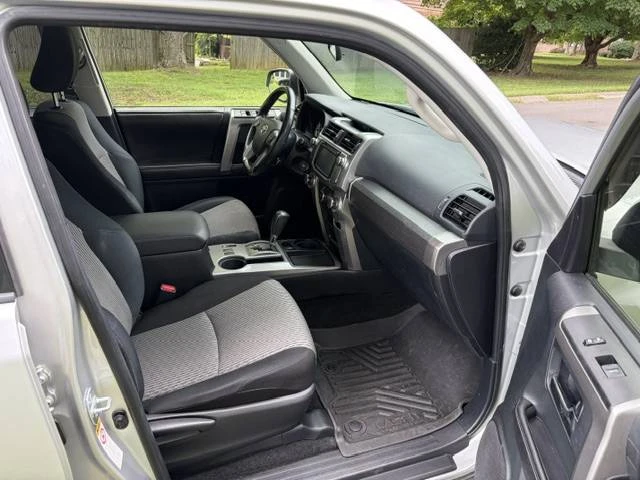 2015 Toyota 4Runner 5th Gen - Image 8 of 14