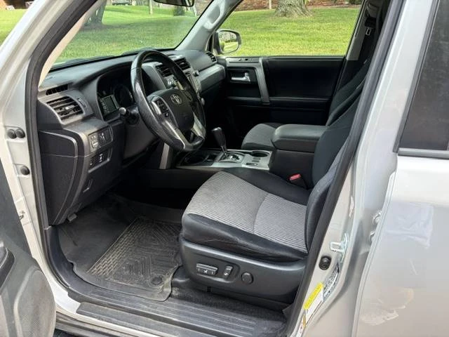 2015 Toyota 4Runner 5th Gen - Image 7 of 14