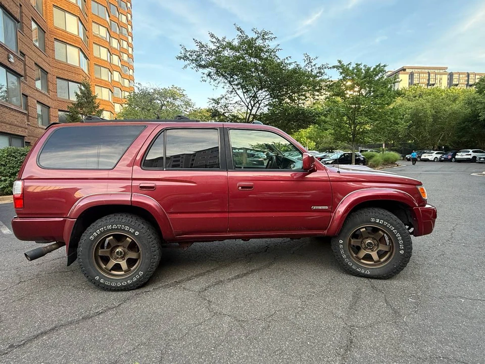 2002 Toyota 4Runner 3rd Gen - Image 2 of 16