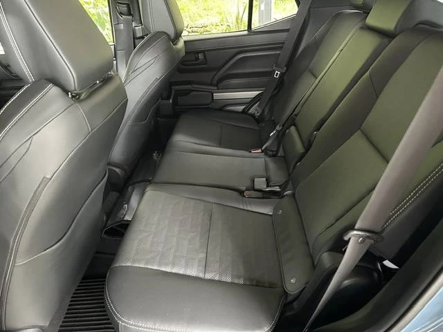 2025 Toyota 4Runner 6th Gen - Image 5 of 9