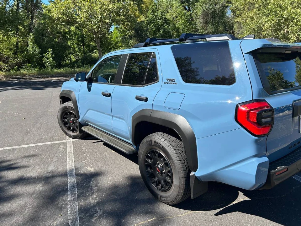 2025 Toyota 4Runner 6th Gen - Image 9 of 9