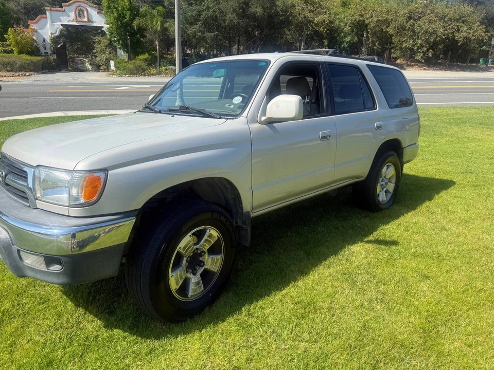2000 Toyota 4Runner 3rd Gen - Image 5 of 11