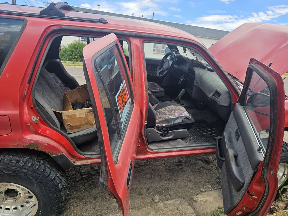 1990 Toyota 4Runner 2nd Gen - Image 16 of 17