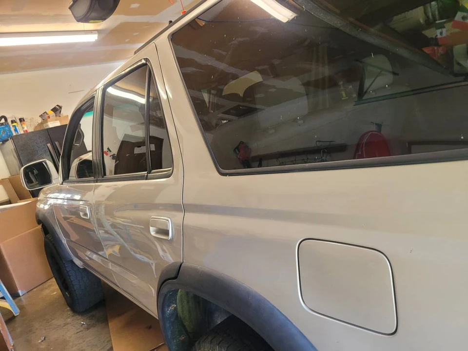 1996 Toyota 4Runner 3rd Gen - Image 9 of 14