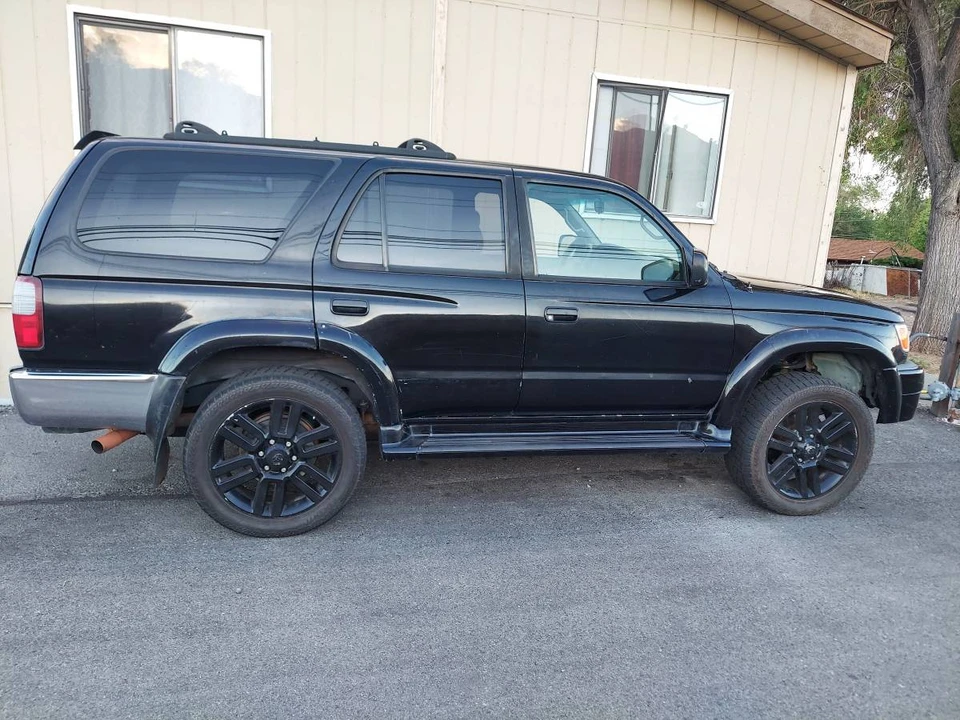 2002 Toyota 4Runner 3rd Gen - Image 4 of 8
