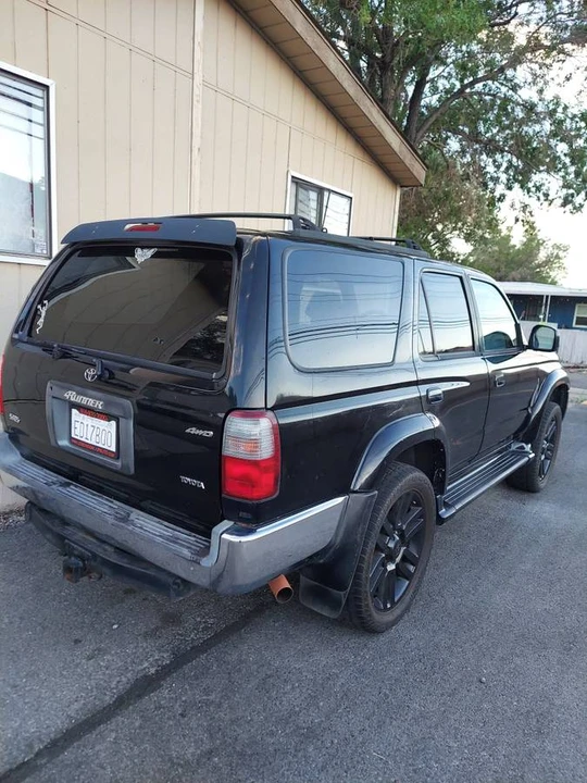 2002 Toyota 4Runner 3rd Gen - Image 5 of 8