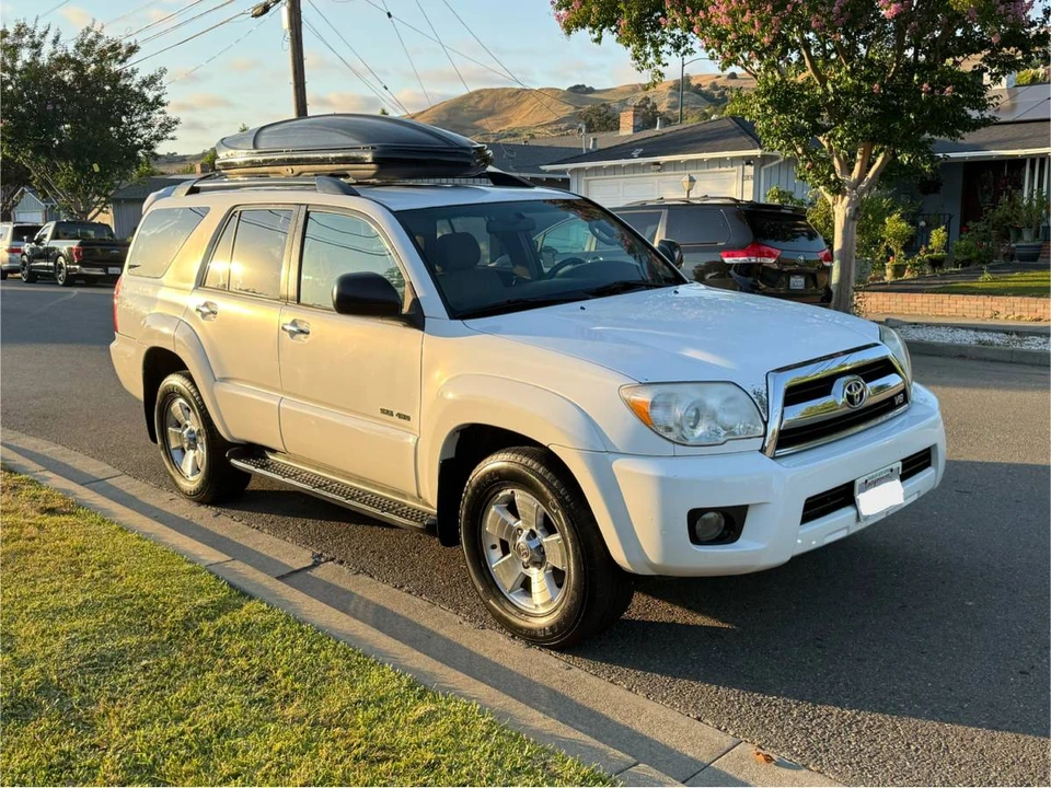 2007 Toyota 4Runner - Image 4 of 10