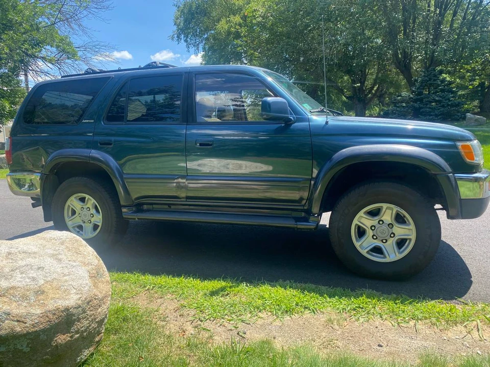 1998 Toyota 4Runner 3rd Gen - Image 6 of 19