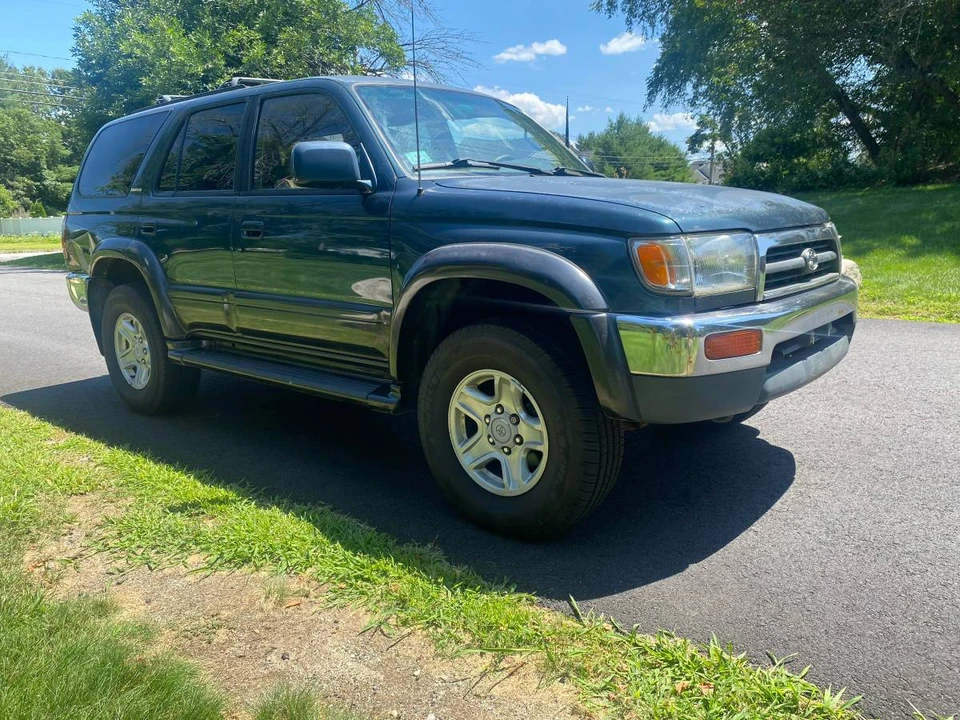 1998 Toyota 4Runner 3rd Gen - Image 2 of 19