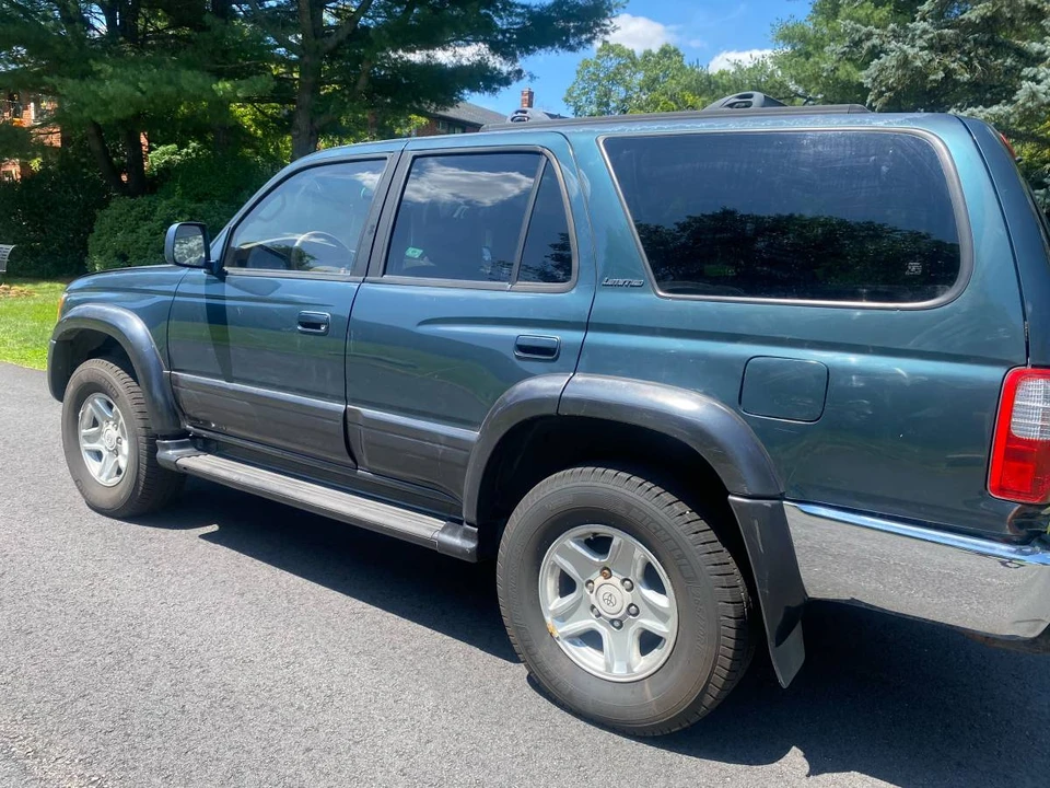 1998 Toyota 4Runner 3rd Gen - Image 4 of 19