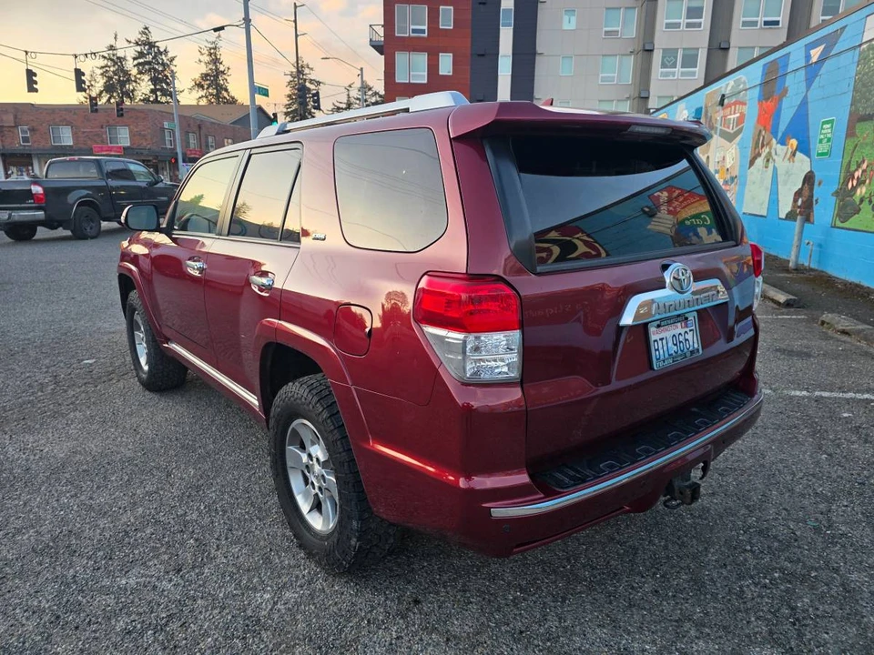 2013 Toyota 4Runner 5th Gen - Image 4 of 21