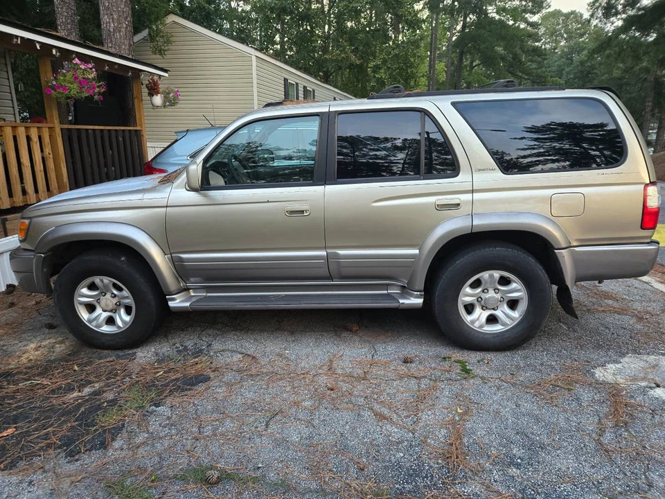 2001 Toyota 4Runner 3rd Gen - Image 7 of 10