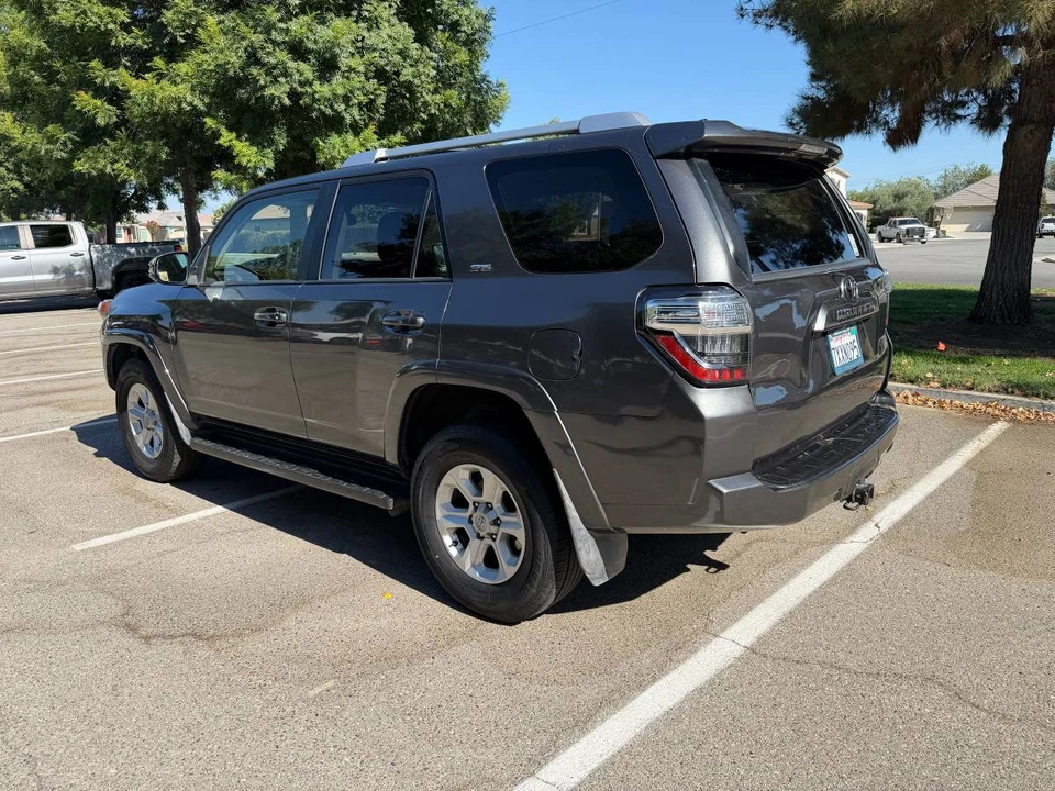 2017 Toyota 4Runner 5th Gen - Image 7 of 15