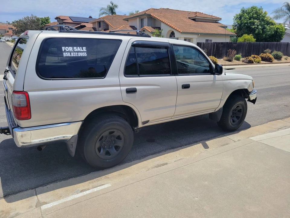 2000 Toyota 4Runner 3rd Gen - Image 3 of 12