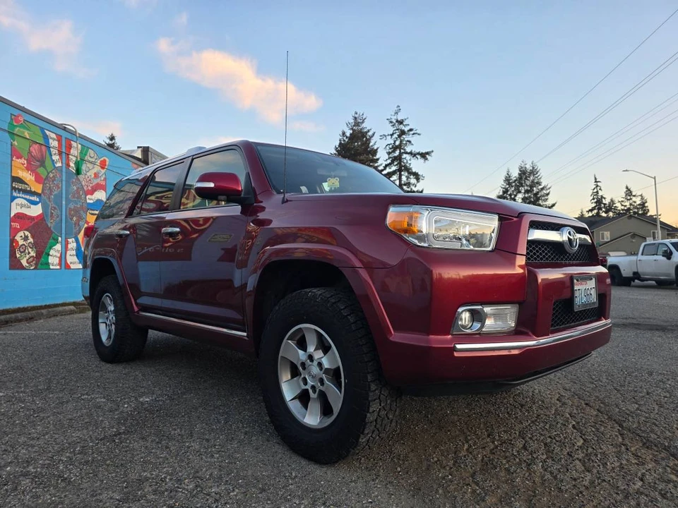 2013 Toyota 4Runner 5th Gen - Image 9 of 21