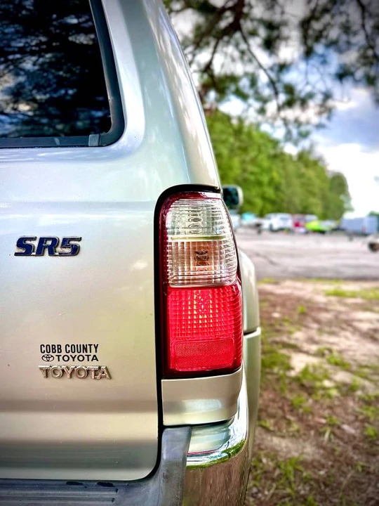 2002 Toyota 4Runner 3rd Gen - Image 4 of 10