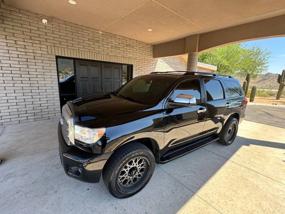 2011 Toyota Sequoia 2nd Gen - Image 14 of 16