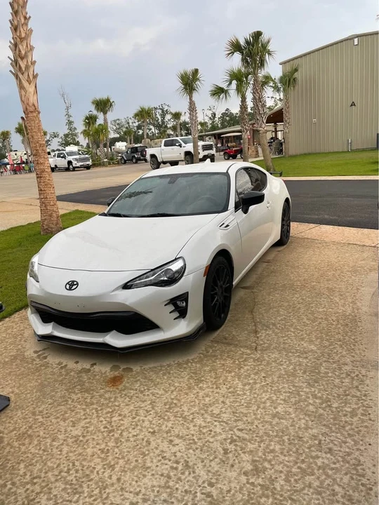 2018 Toyota 86 - Image 4 of 5