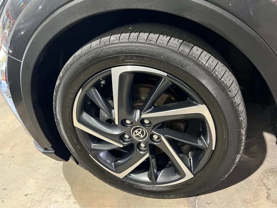 2022 Toyota C-HR - Image 9 of 9