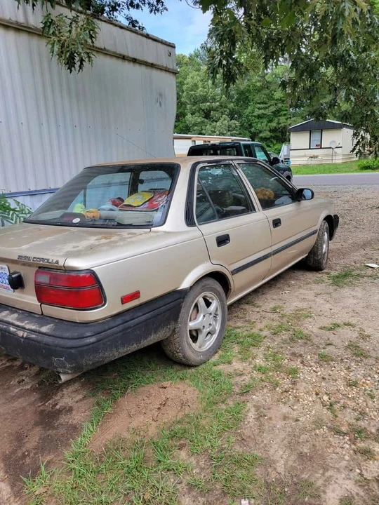 1991 Toyota Corolla 6th Gen - Image 2 of 4
