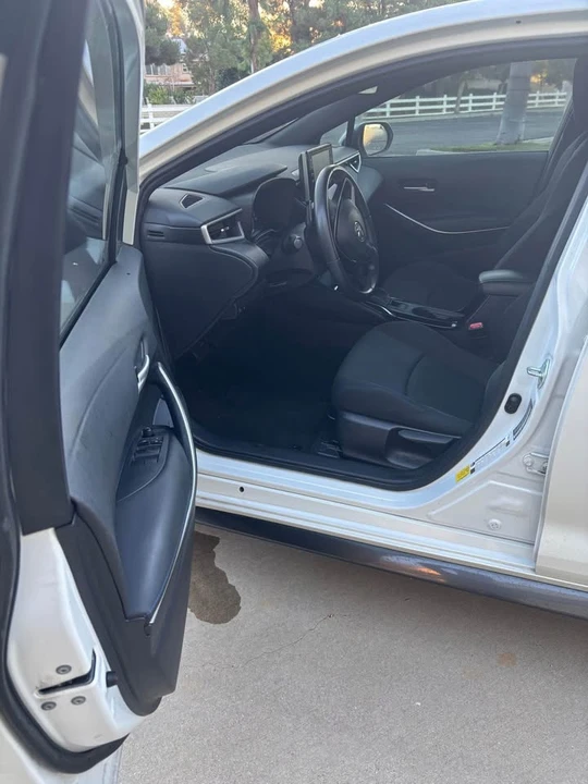 2021 Toyota Corolla 12th Gen - Image 8 of 10