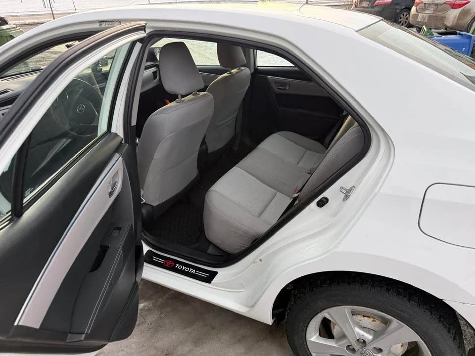 2016 Toyota Corolla 11th Gen - Image 2 of 8