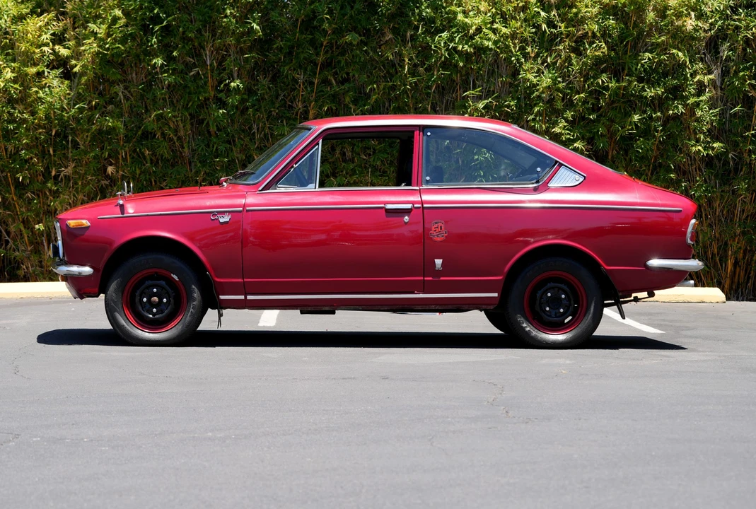 Toyota Corolla - Image 18 of 31