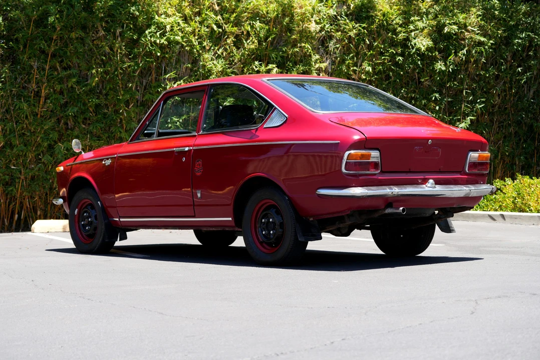Toyota Corolla - Image 16 of 31