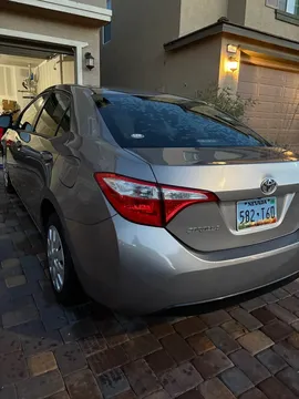 2014 Toyota Corolla 11th Gen - Image 4 of 9
