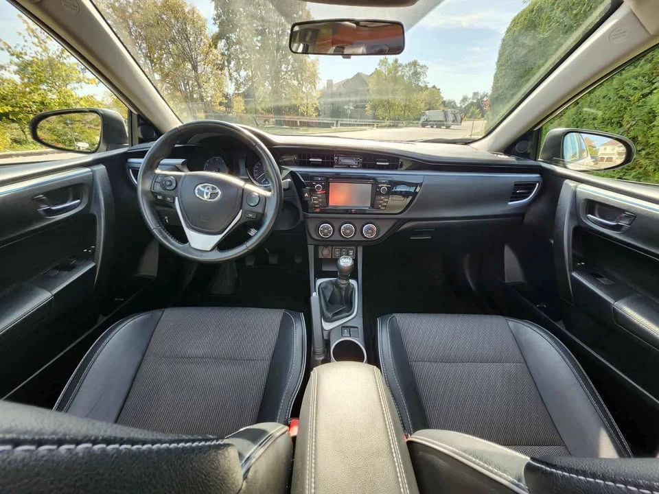 2014 Toyota Corolla 11th Gen - Image 8 of 10