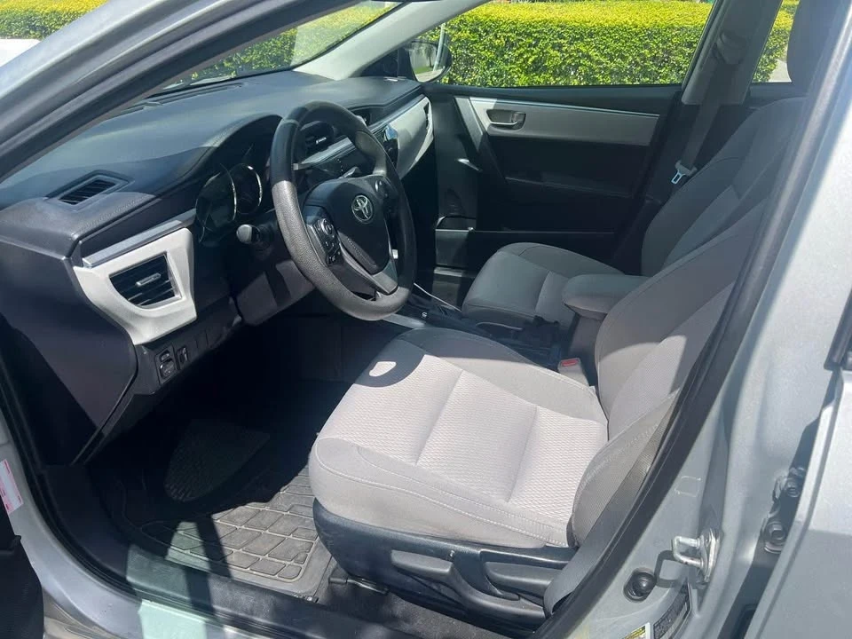 2015 Toyota Corolla 11th Gen - Image 4 of 6