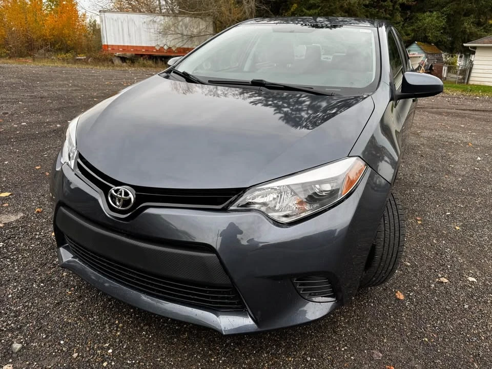 2015 Toyota Corolla 11th Gen - Image 5 of 10