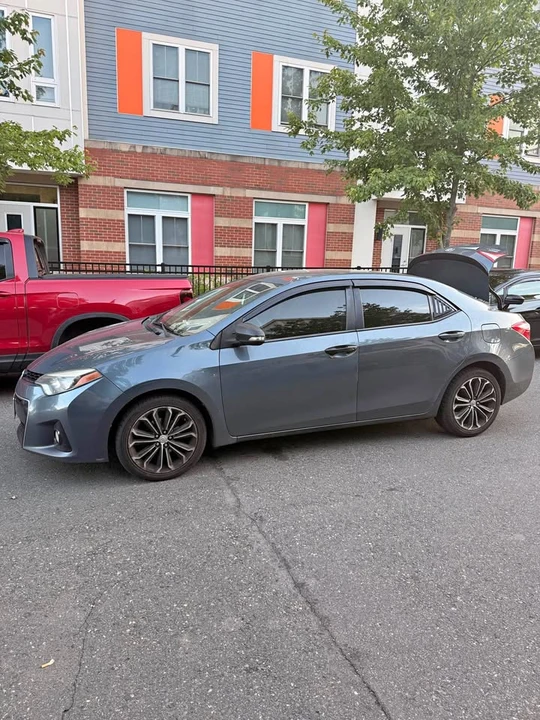 2015 Toyota Corolla 11th Gen - Image 1 of 4