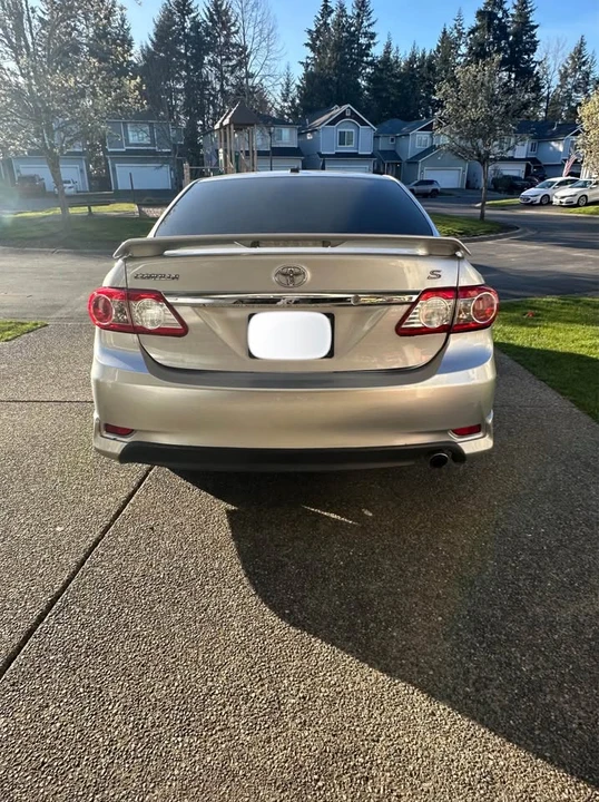 2013 Toyota Corolla 10th Gen - Image 5 of 5
