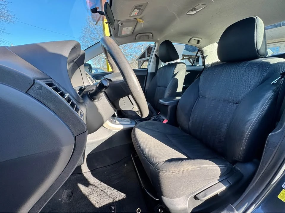 2013 Toyota Corolla 10th Gen - Image 9 of 10