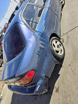 2000 Toyota Corolla