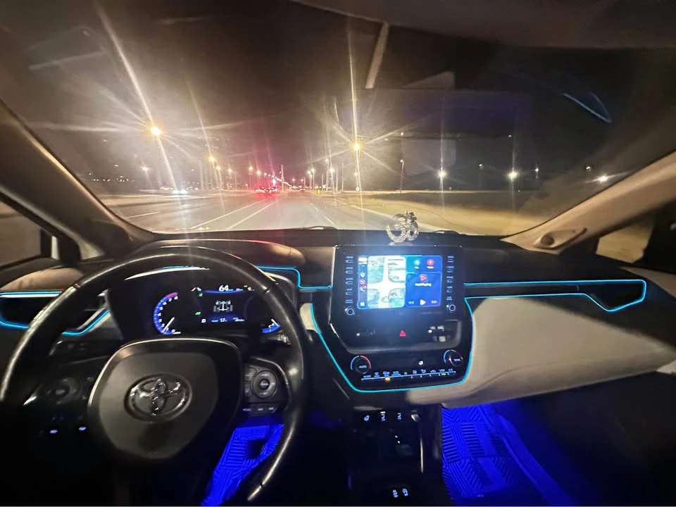 2022 Toyota Corolla Cross - Image 3 of 3