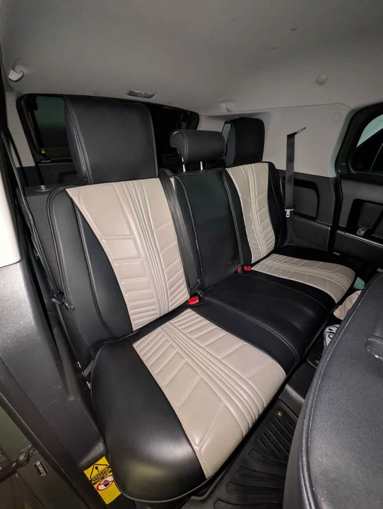 2012 Toyota FJ Cruiser - Image 5 of 7